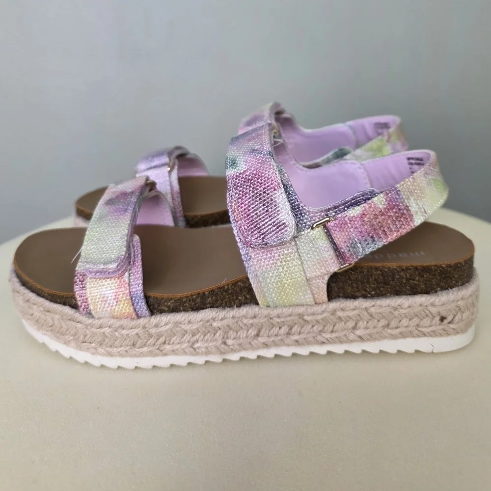 Madden Girl Teddy-T Pastel Tie-Dye Platform Velcro Sandals, Size 4 NEW IN BOX!